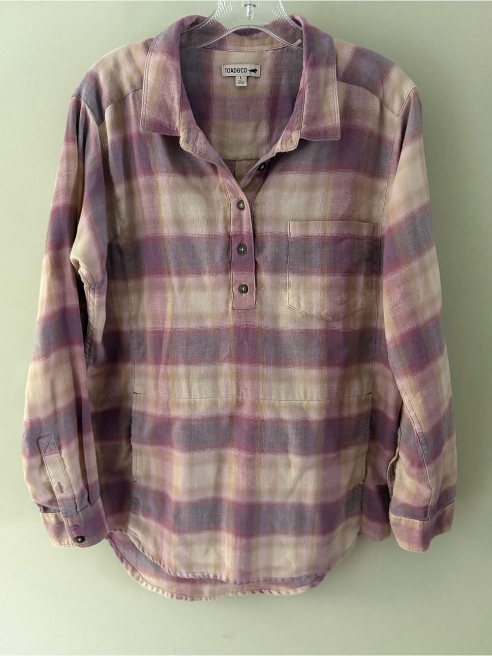 Toad&Co Women’s Plaid Pullover Shirt - Pink Cream - Front Pocket Large